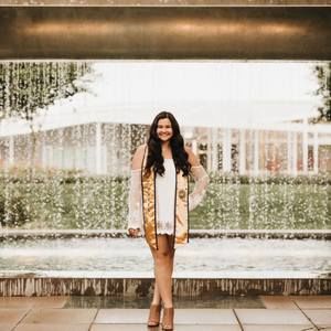 Meet your Posher, Sara